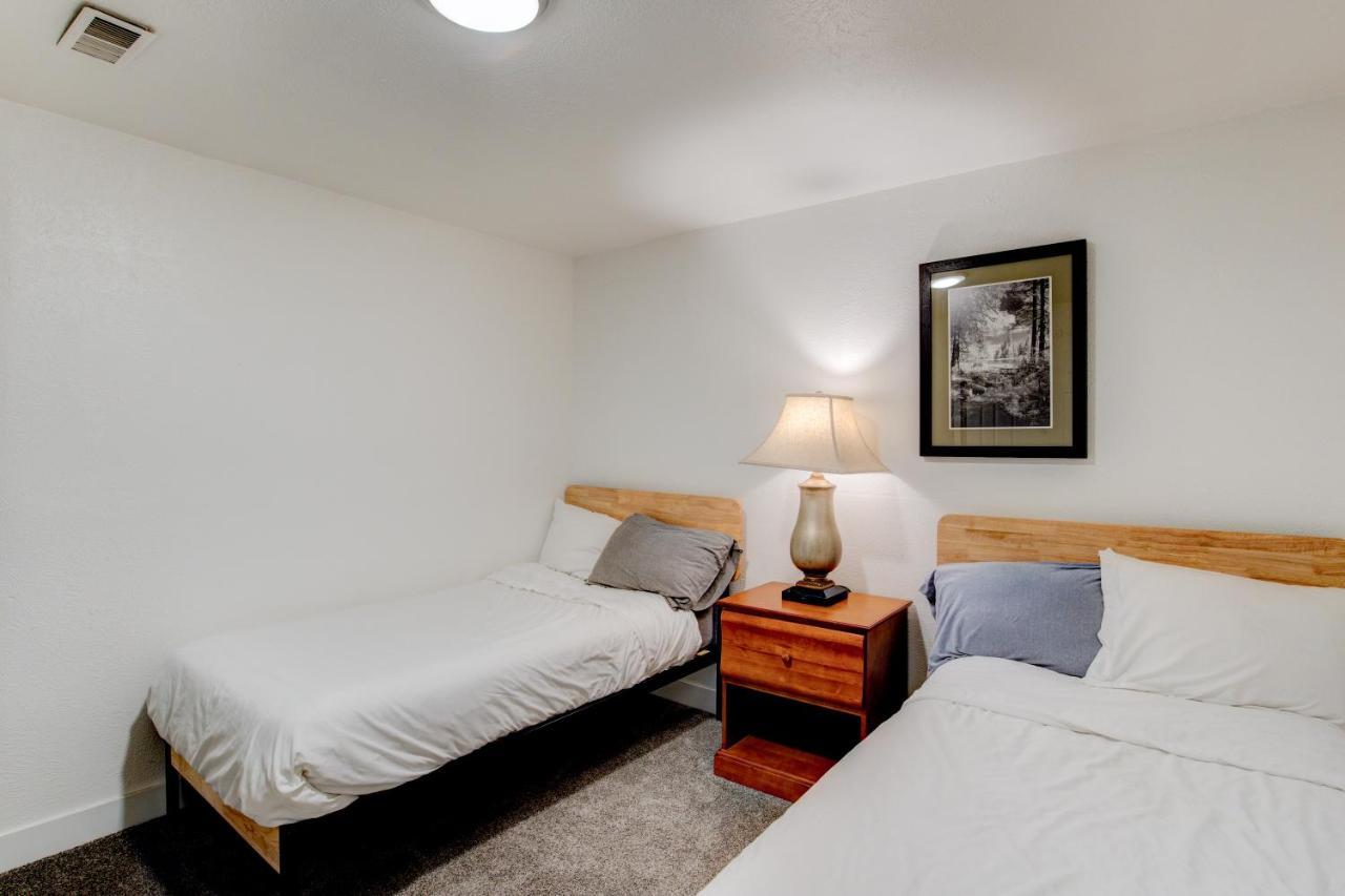 Modern Private Whole Unit 4 Bedroom Guest Suite King Bed ソルトレイクシティ エクステリア 写真