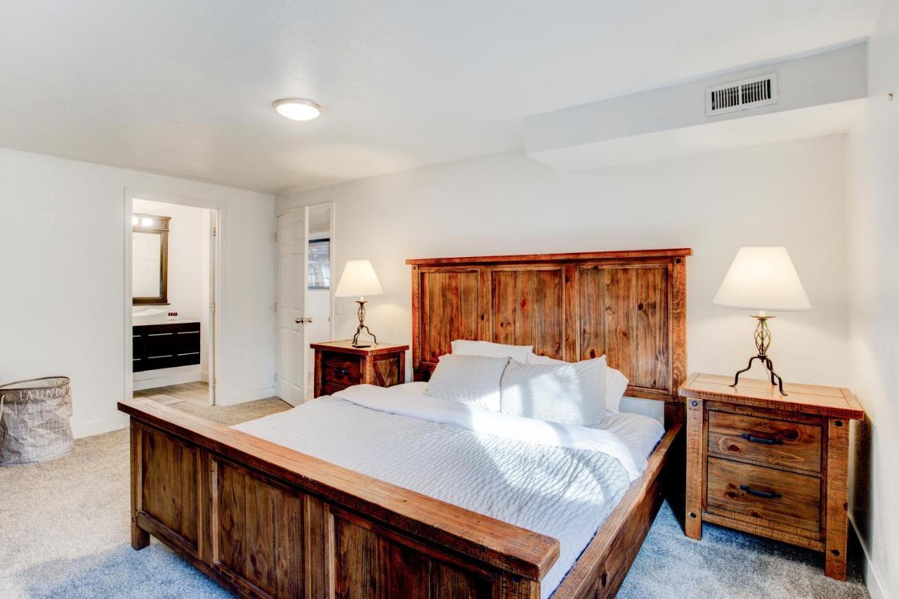 Modern Private Whole Unit 4 Bedroom Guest Suite King Bed ソルトレイクシティ エクステリア 写真
